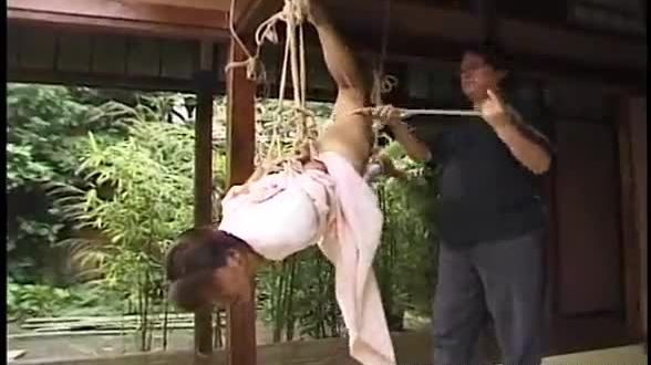 Asian girl in kimono tied up and bdsm seanced