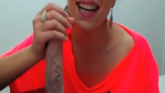 Dildo sucking free teen porn